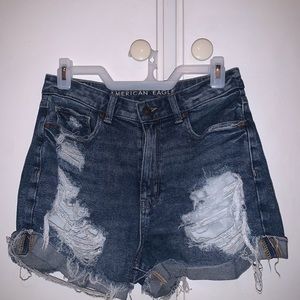 AMERICAN EAGLE HIGH WAISTED SHORTS